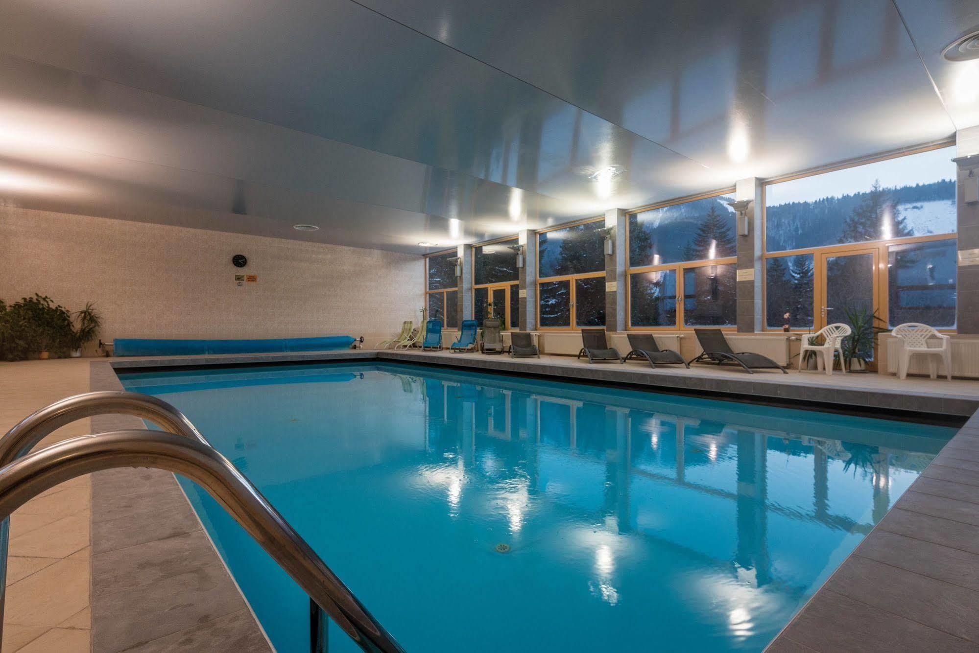 Hotel Boboty Terchová المظهر الخارجي الصورة
