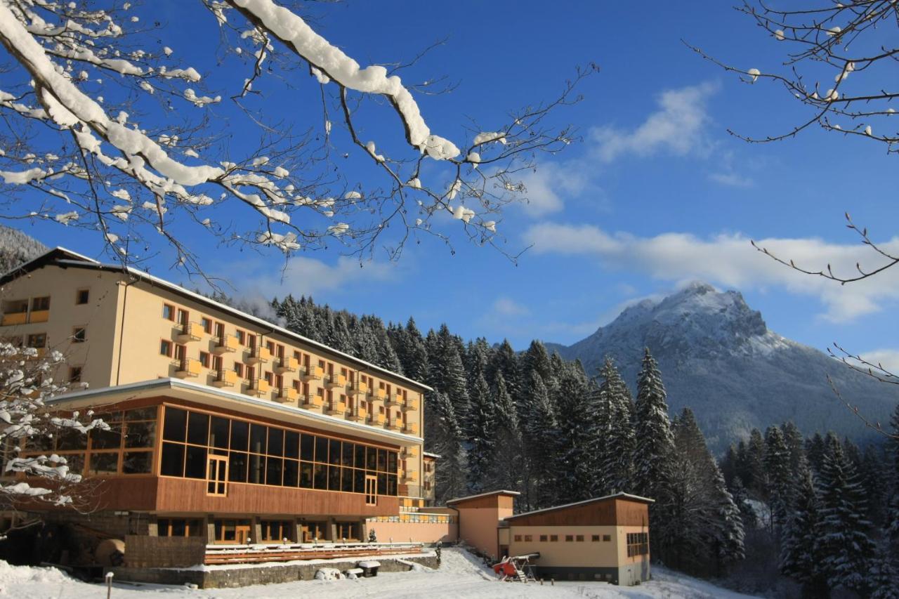 Hotel Boboty Terchová المظهر الخارجي الصورة