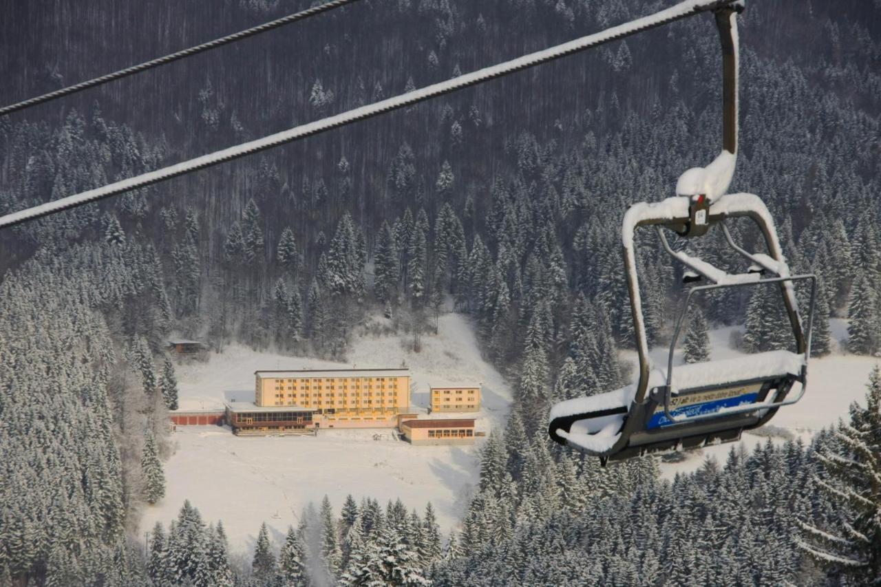 Hotel Boboty Terchová المظهر الخارجي الصورة